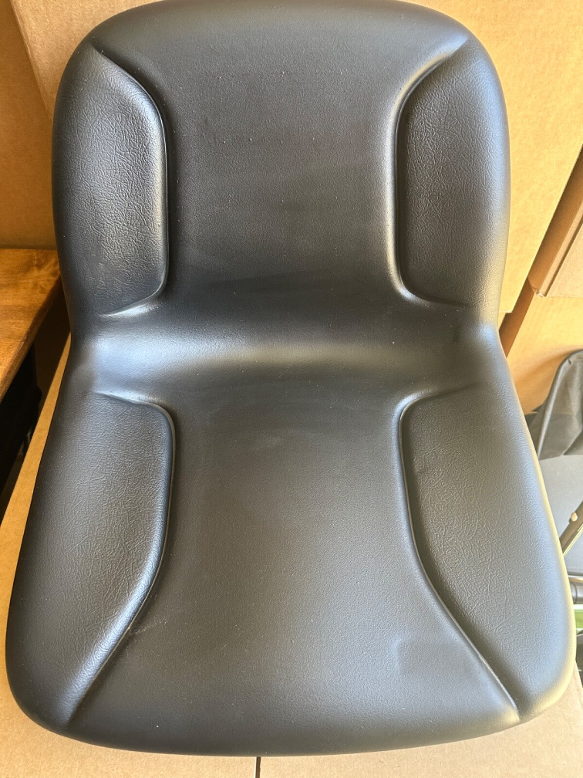 Cub Cadet Replacement Seat 957-04037 957-04037 957-04036 957-04014A 957-04014